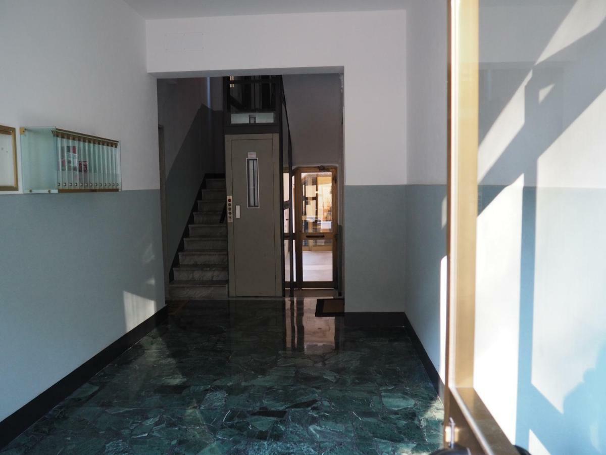 La Porta Accanto A Soli 900 Mt Dal Gaslini 热那亚 外观 照片