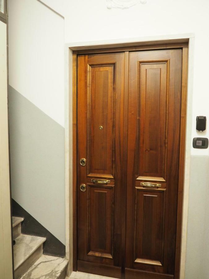 La Porta Accanto A Soli 900 Mt Dal Gaslini 热那亚 外观 照片
